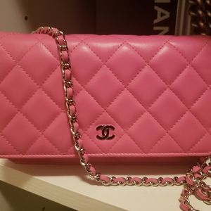 Pink CHANEL BAG 💯 Authentic